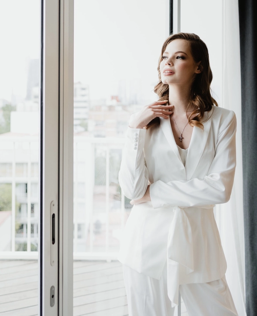 Maquillaje y peinado  Boda civil 